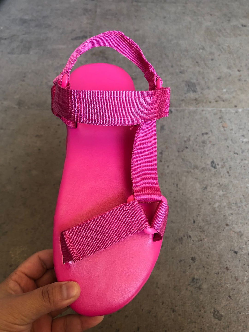Buckle Open Toe Strappy Flat With Plain Sandals