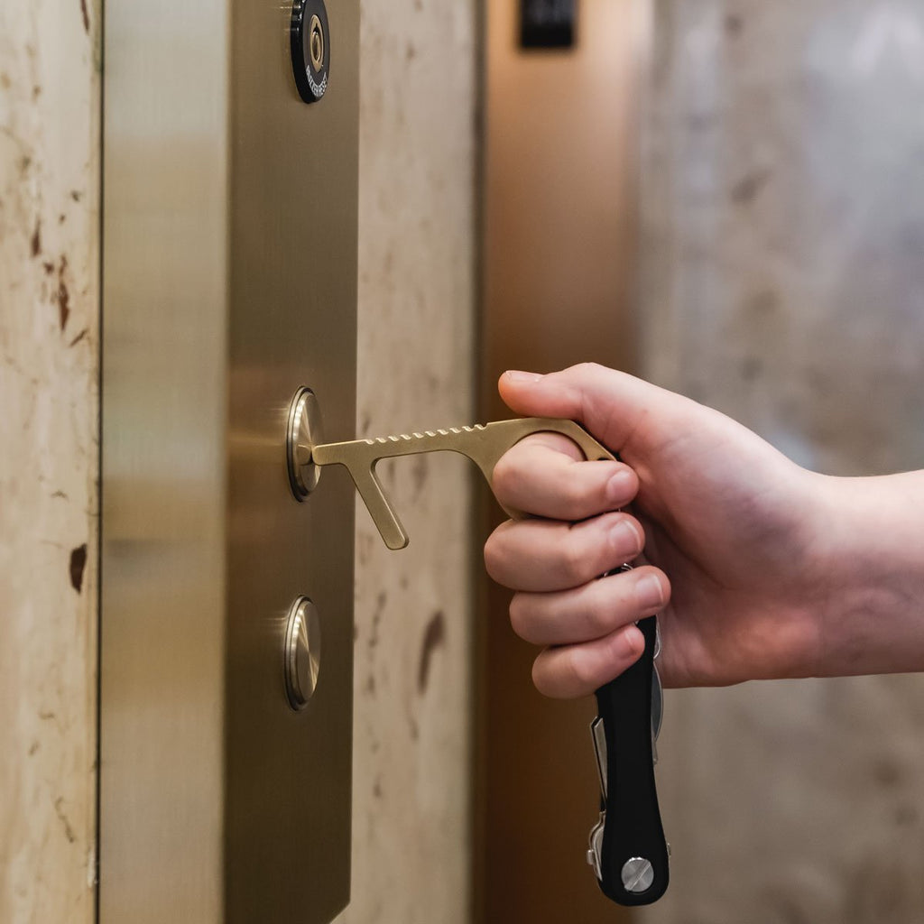 EVERYDAY CARRY- Antimicrobial Brass Hand Tool