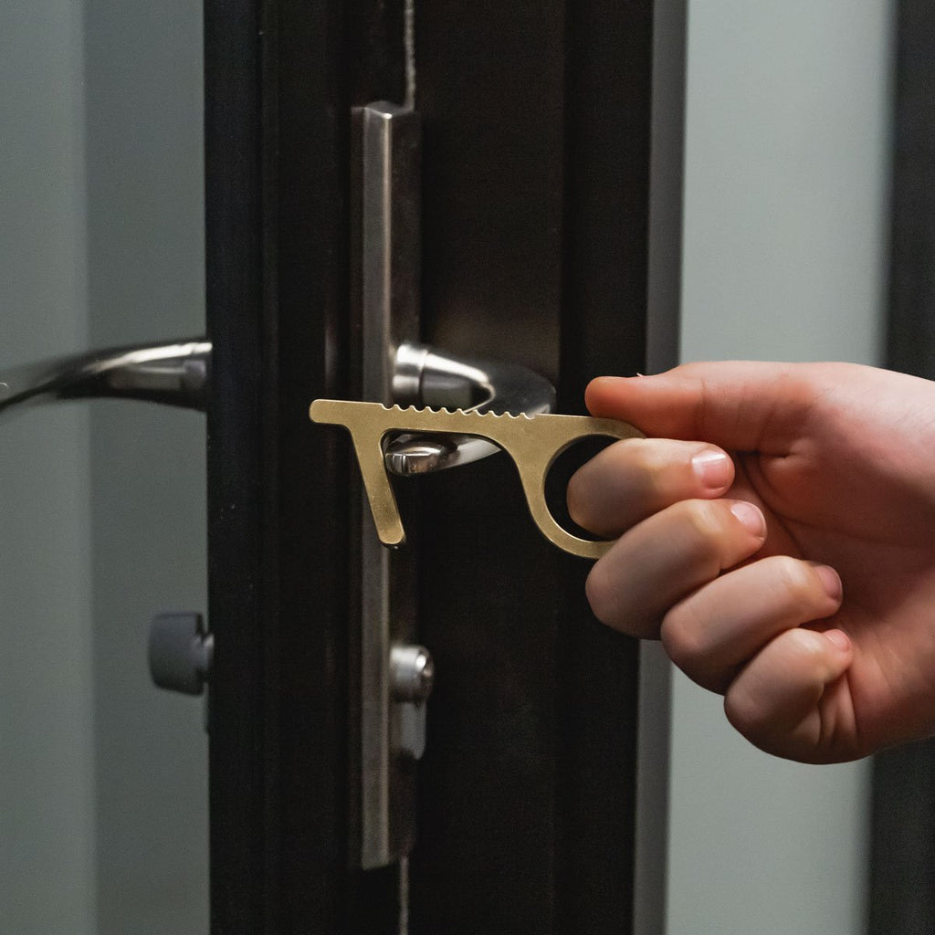 EVERYDAY CARRY- Antimicrobial Brass Hand Tool